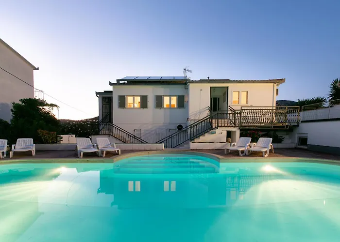 A'mare * Seget Vranjica